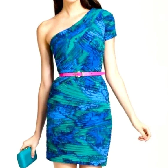 Robe BCBG Max Azria - Une épaule - Taille S - Couleur émeraude Combo - Neuve Avec étiquettes